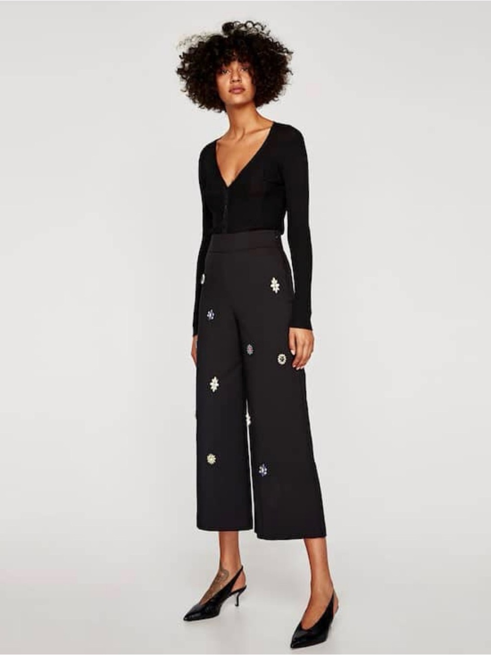 Zara Embellished Wide-Leg Crop Pants in Black